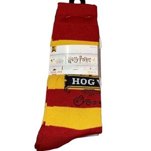 Harry Potter Casual Crew Socks. New! 5 pair, Adult Shoe Size 6-12 multi-colored.